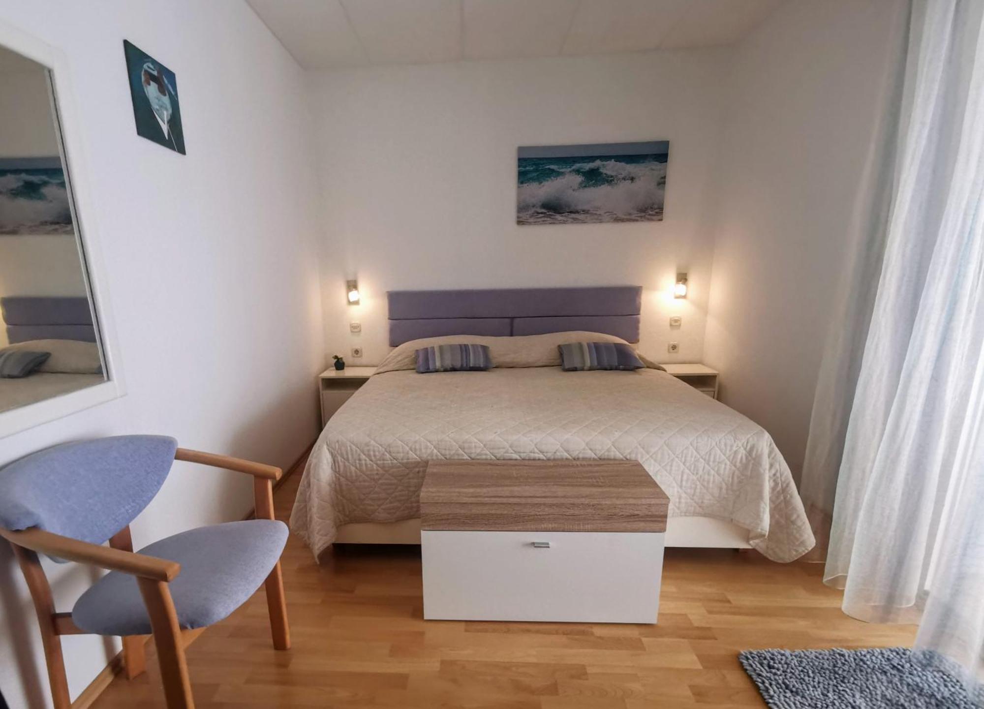 Guesthouse Apartment Bozica Bol Ngoại thất bức ảnh
